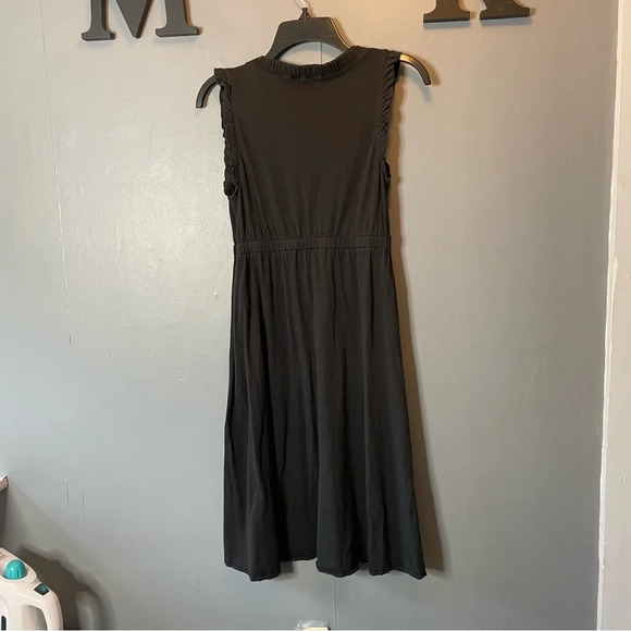 J.Crew black sleeveless ruffle trim vneck dress women’s size small - Picture 7 of 8